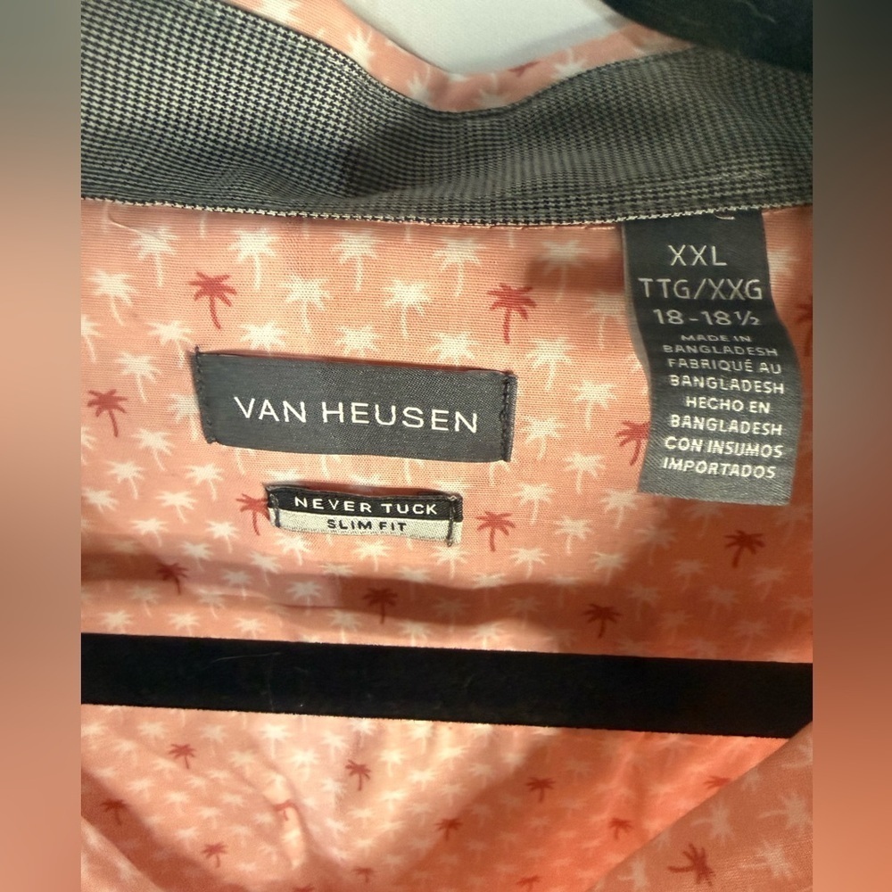 Van Heusen Men's Light Pink Palm Tree Pattern Shirt - Picture 4 of 7